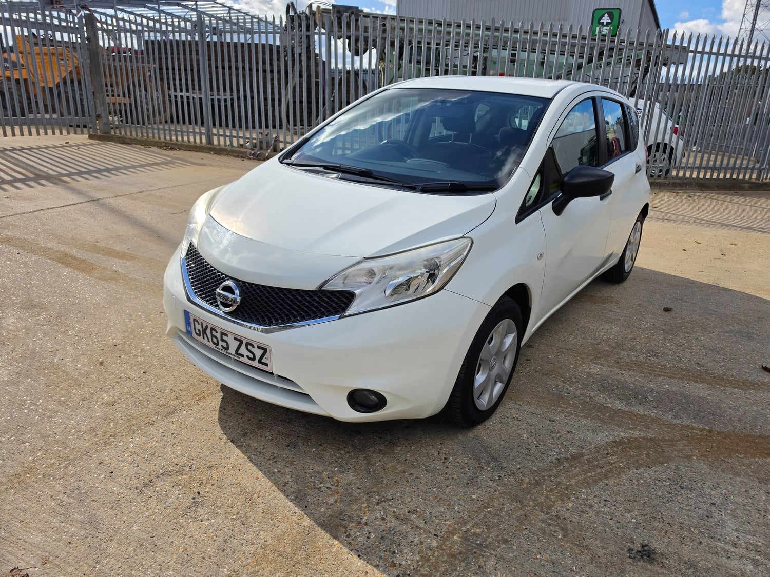 [ berth ]Nissan Note