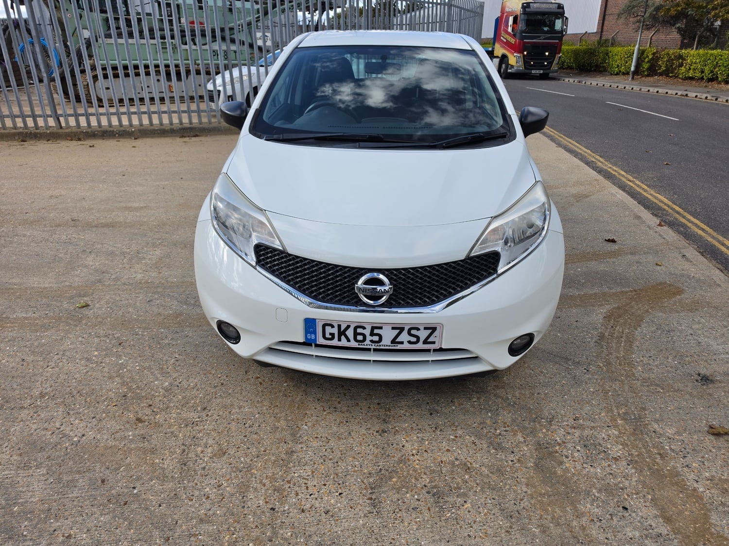 Nissan Note 2015 - Cars