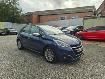 Peugeot 208 2016