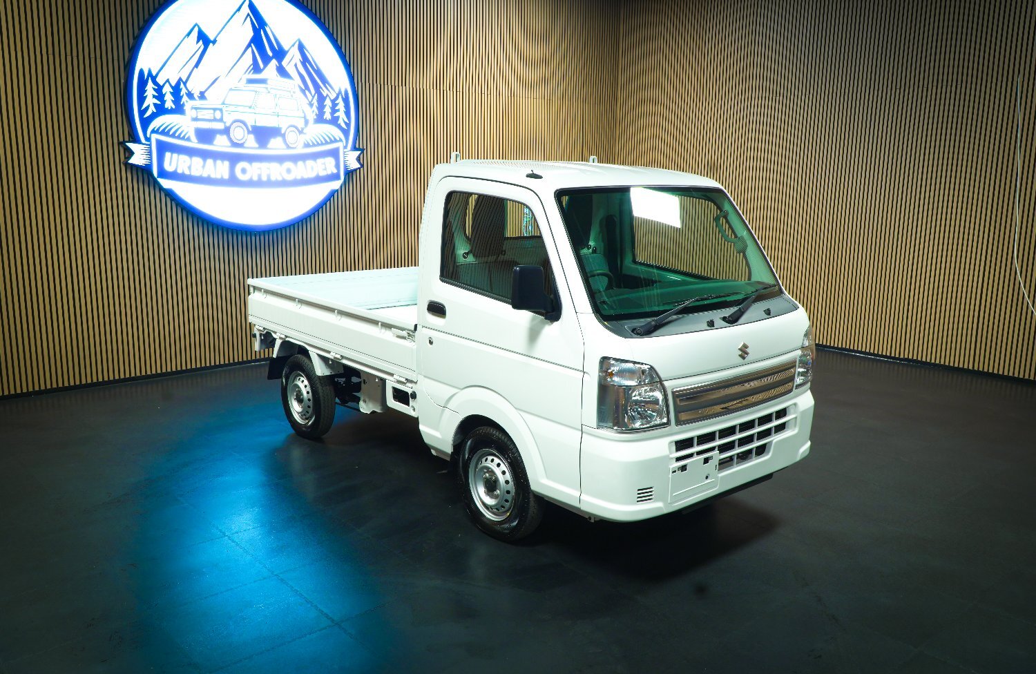 Brand new Suzuki 4X4 Carry - great alternative to an ATV. -  in Castle Donington