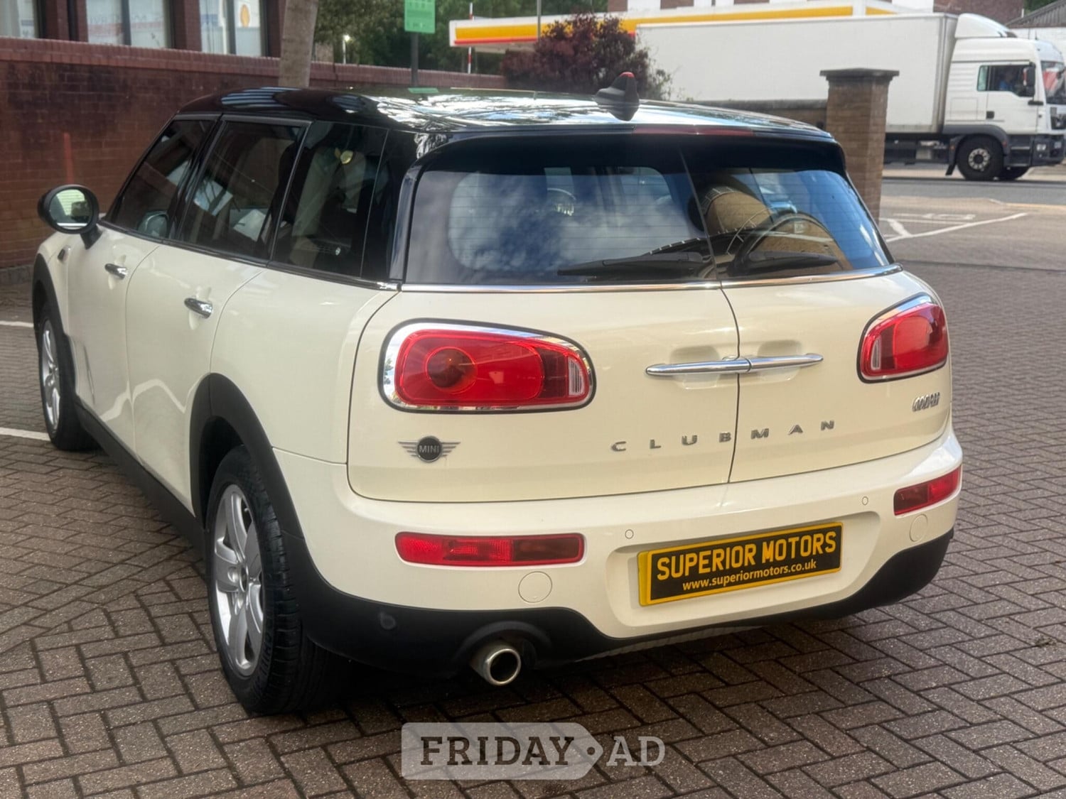 Mini Clubman 2019 - Cars in Staines
