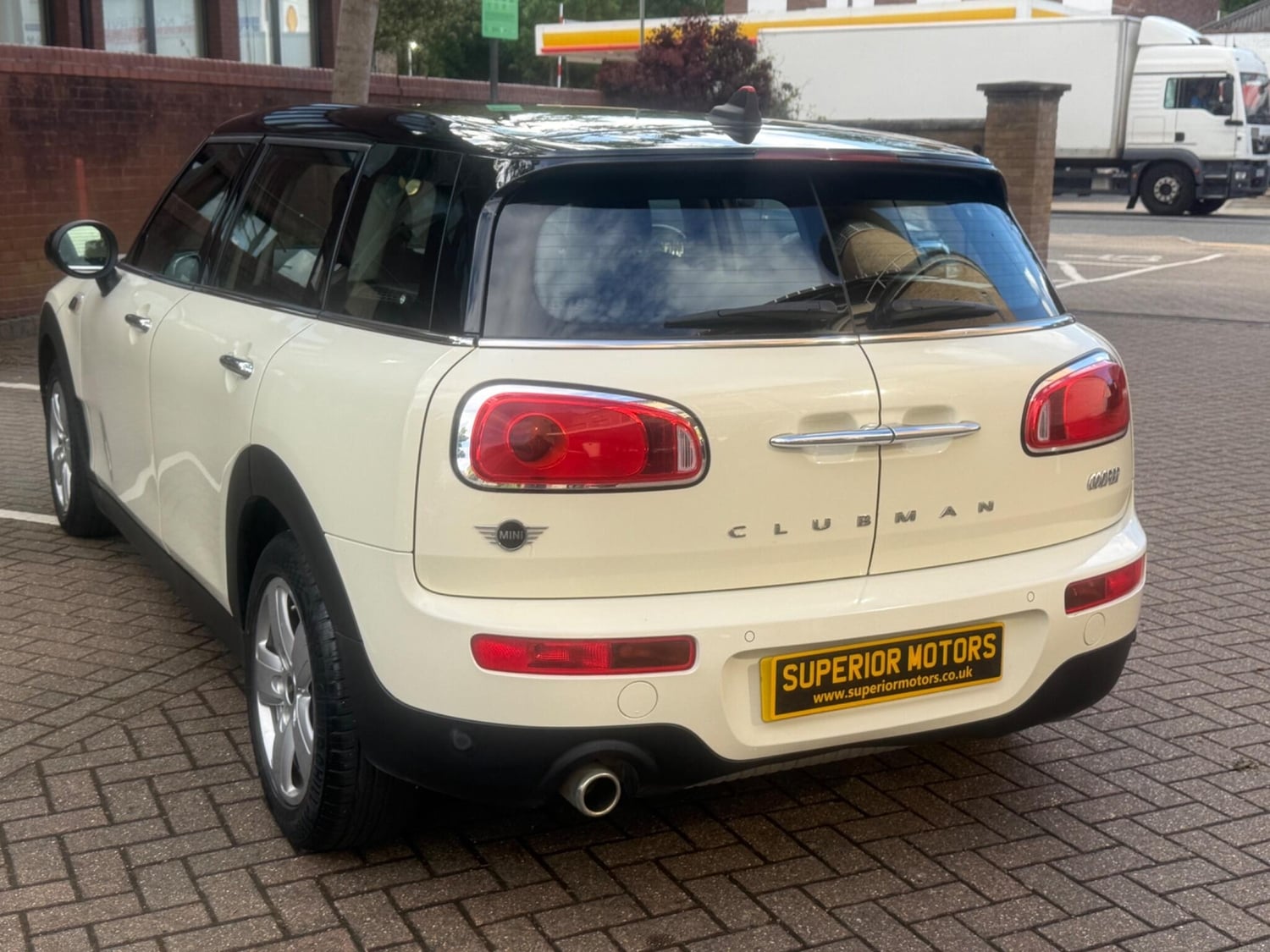 Mini Clubman 2019 - Cars in Staines