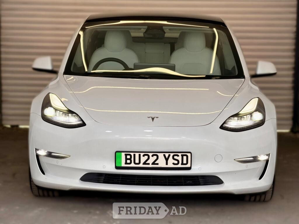 Tesla Model 3 Feltham