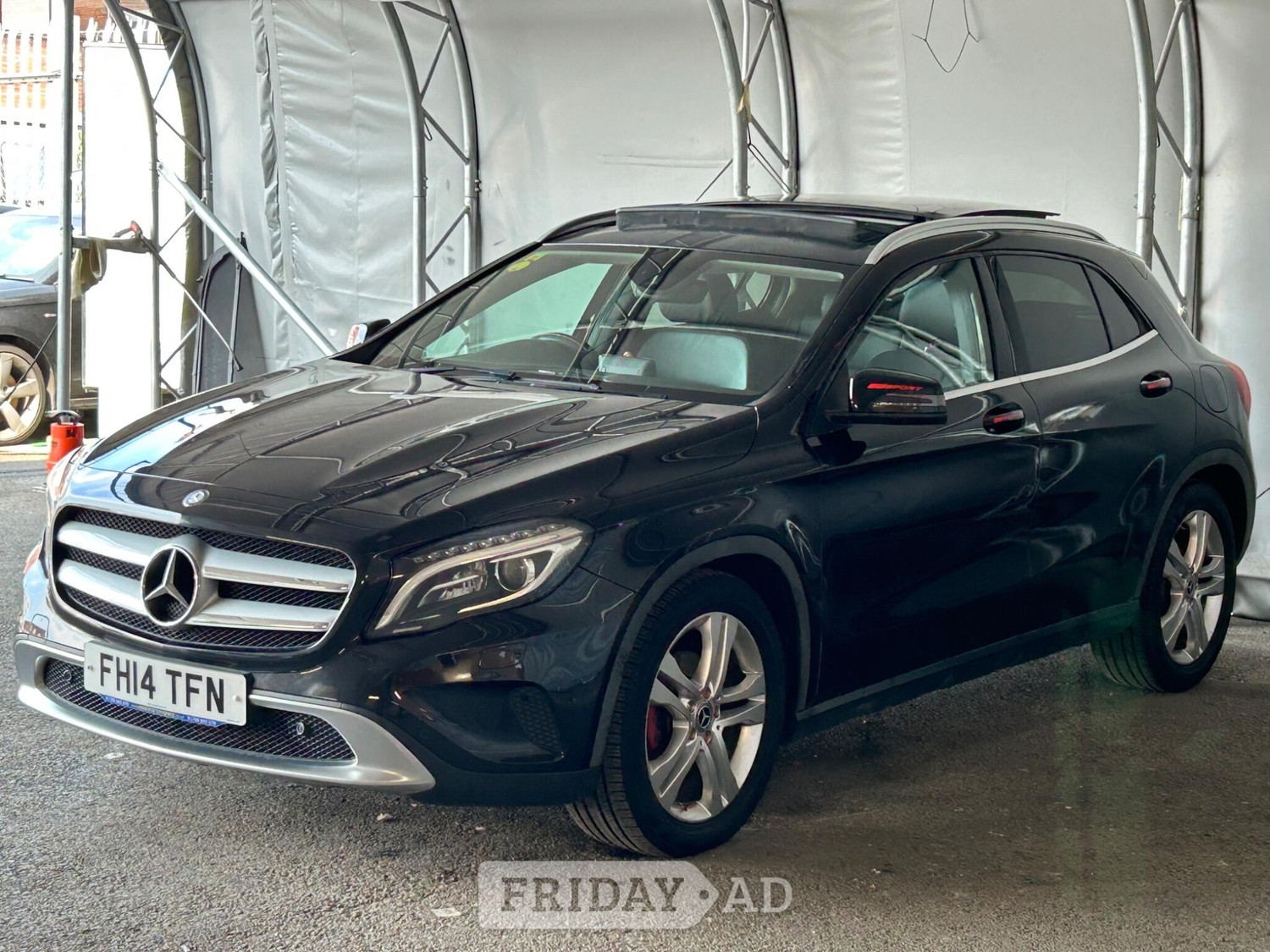 [ berth ]Mercedes-Benz GLA