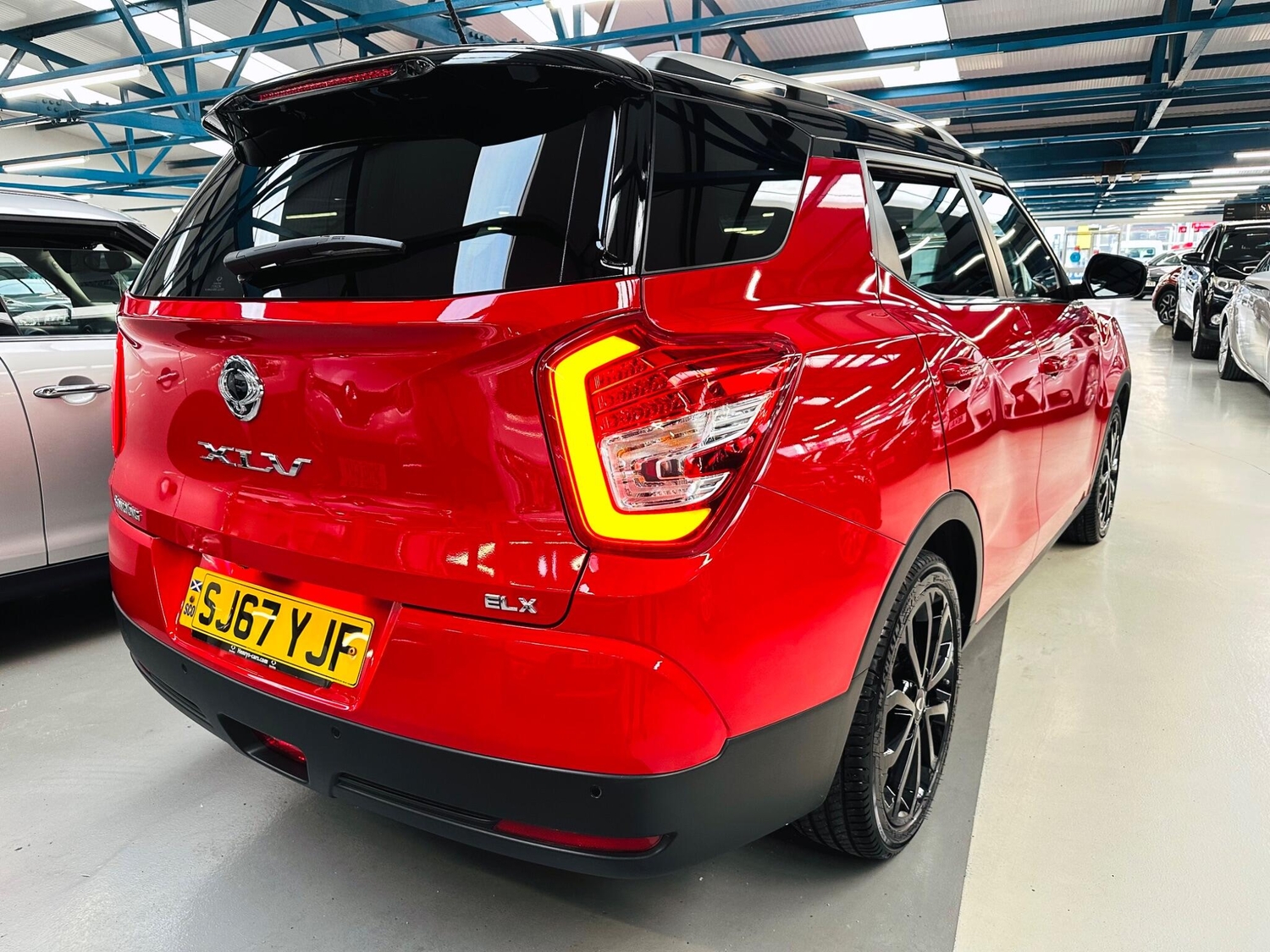 Ssangyong Tivoli 2017 - Cars