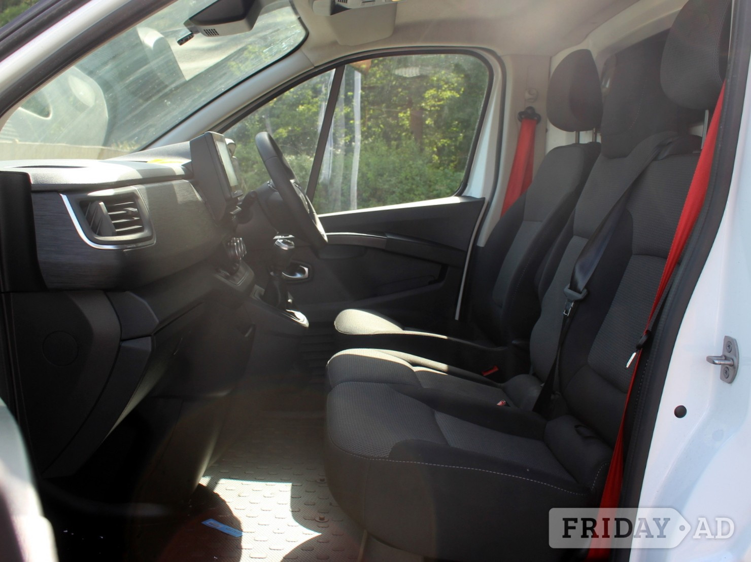 Renault Trafic 2023 - Vans & Commercial Vehicles in Hassocks