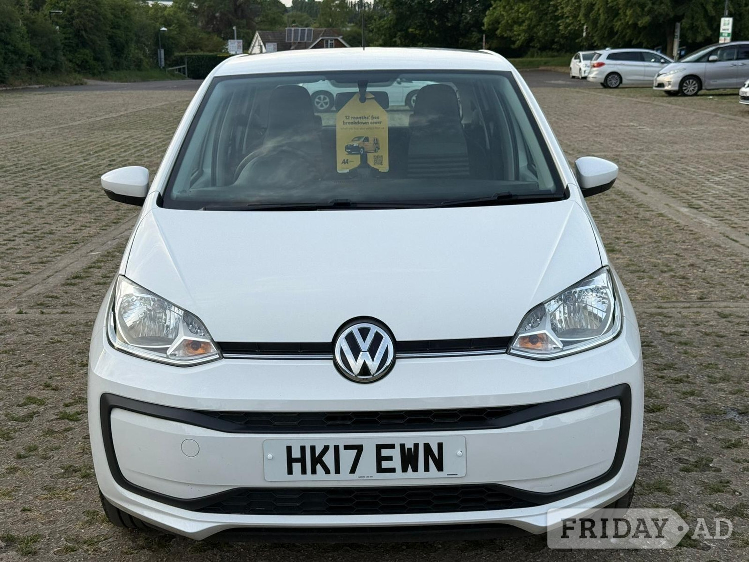 [ berth ]Volkswagen Up