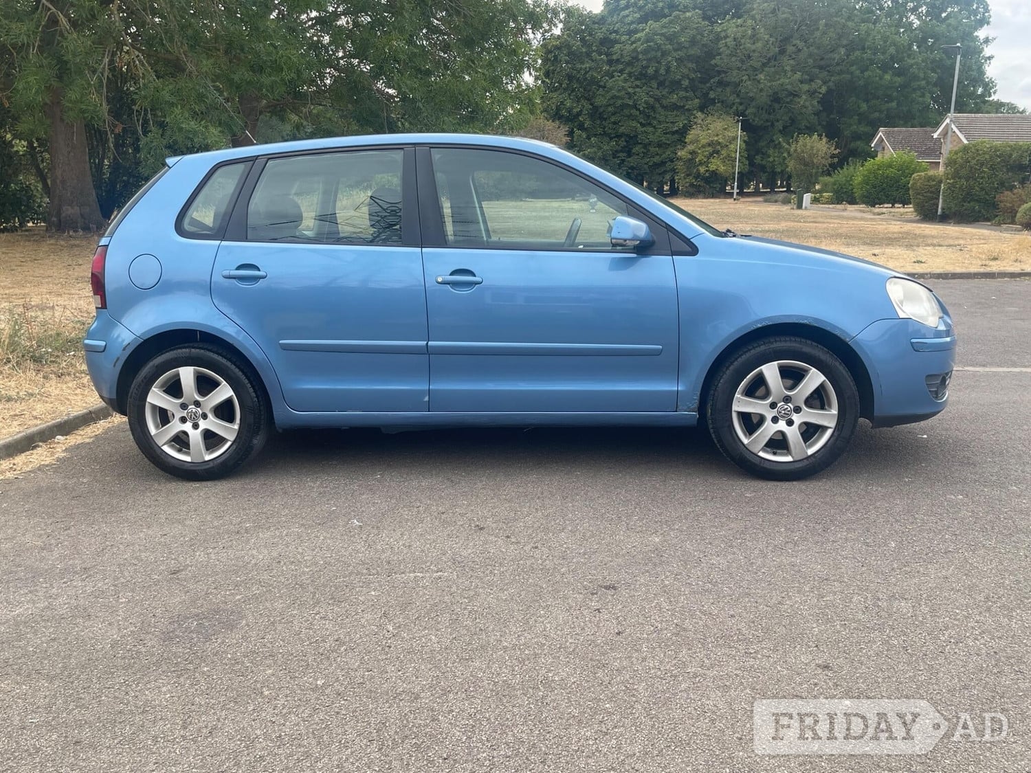 [ berth ]Volkswagen Polo