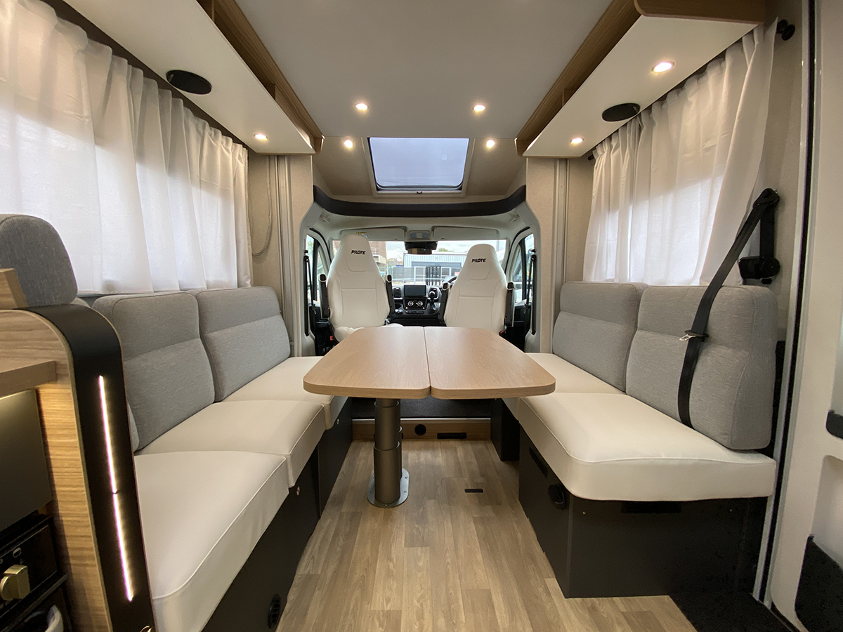 Pilote Evidence P690D 2026 for sale - Motorhomes & Caravans
