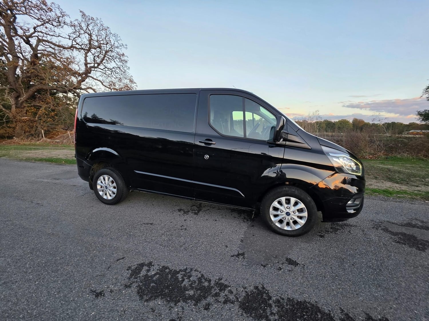 Ford Transit Custom 2019 - Vans & Commercial Vehicles in Slough