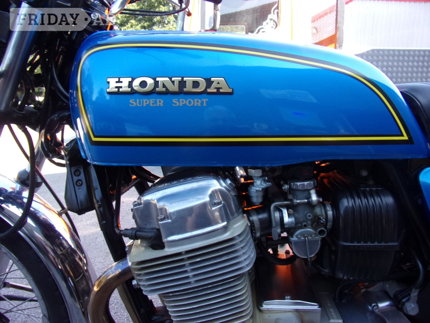 Honda CB750 1975 - Motorbikes, Scooters & Quads