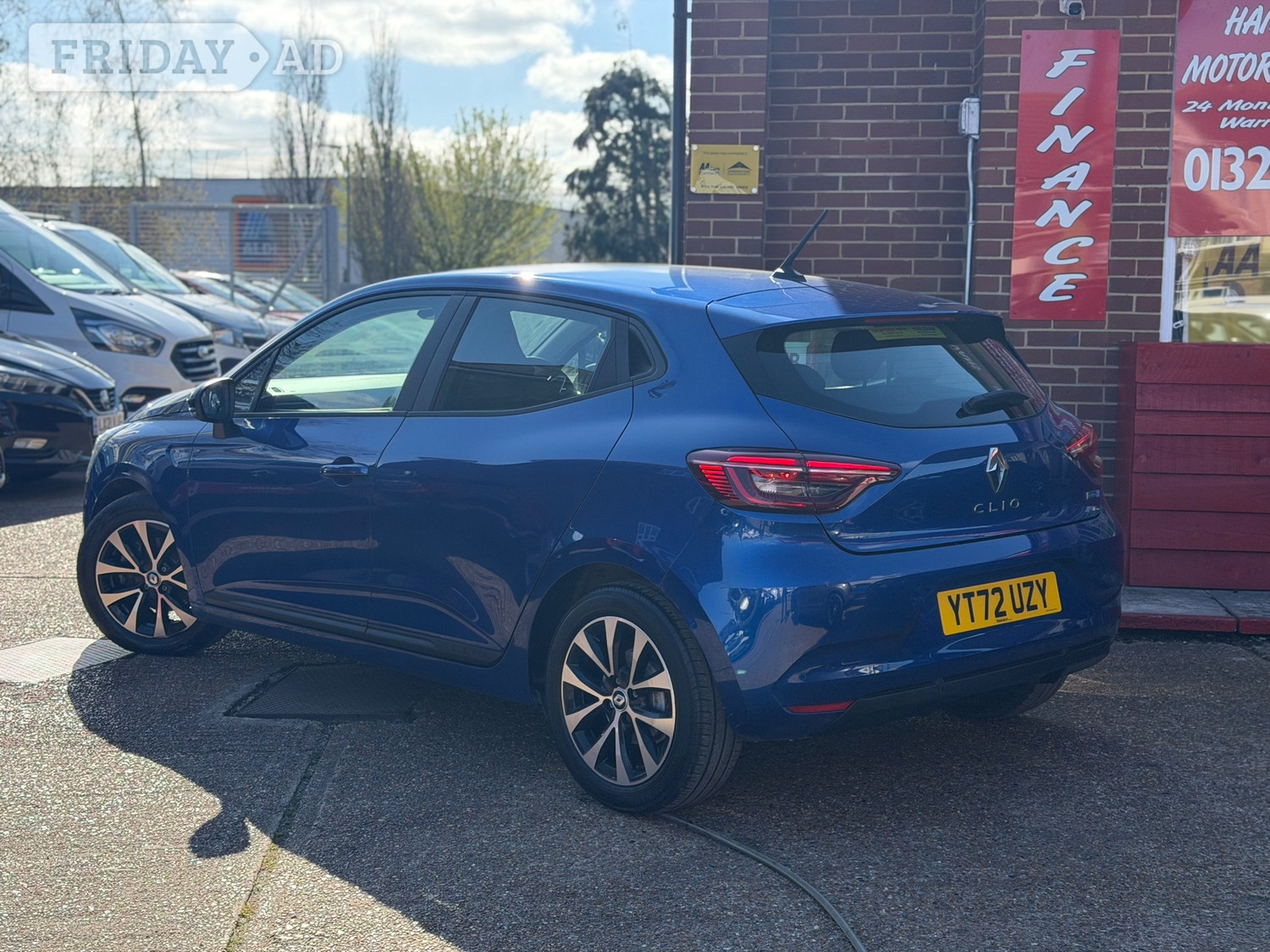Renault Clio 2023 - Cars