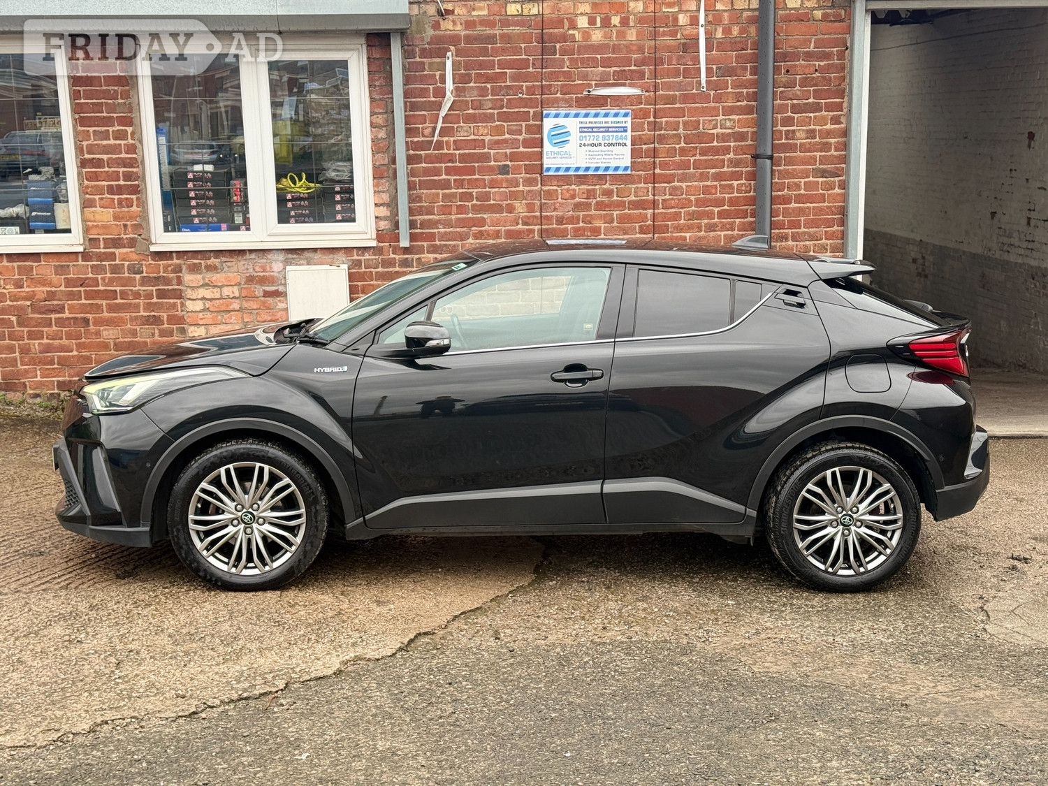 Toyota C-HR 2021 - Cars in Preston