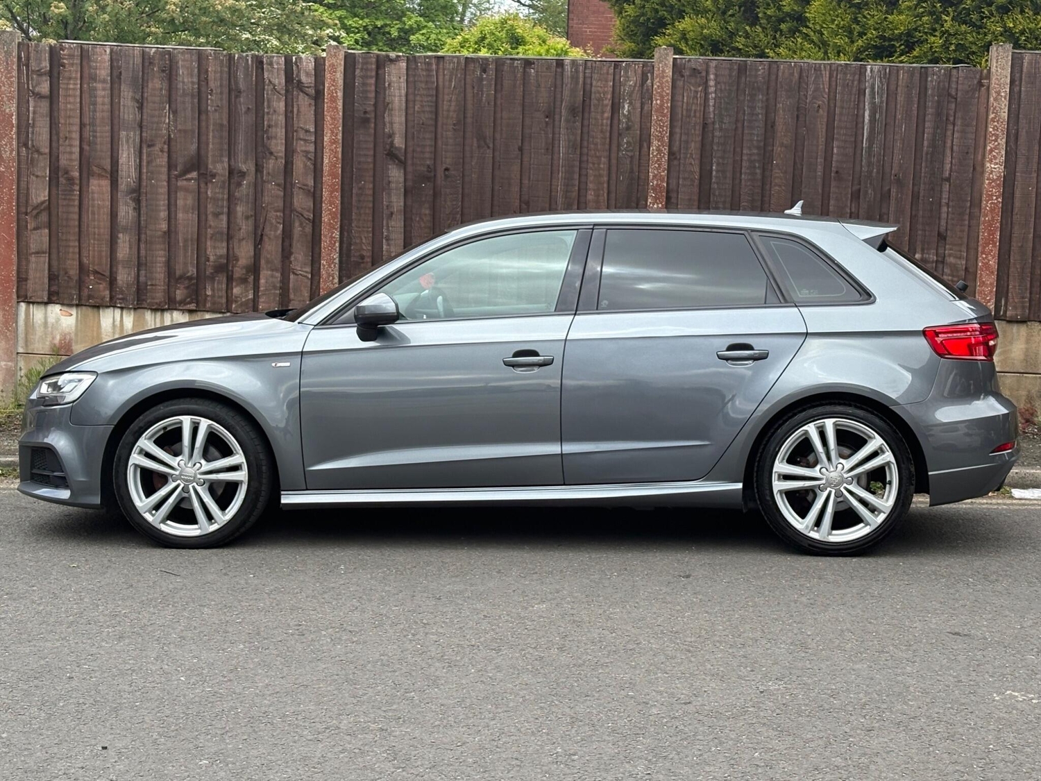 Audi A3 2016 - Cars