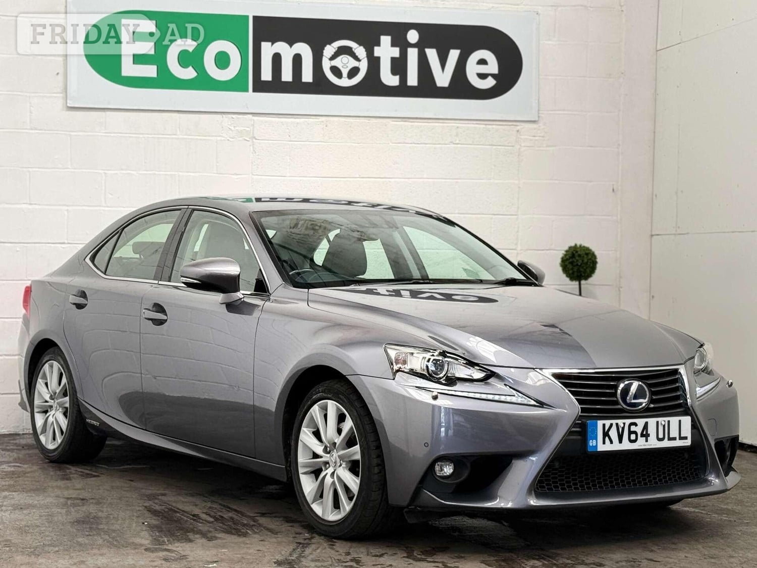 [ berth ]Lexus IS