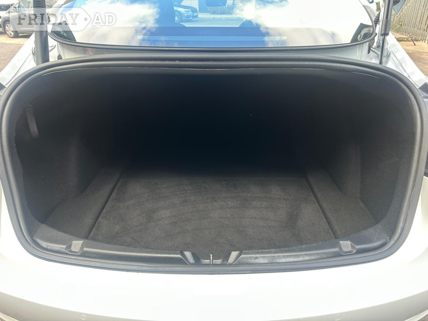 Tesla Model 3 2021 - Cars in Barnet