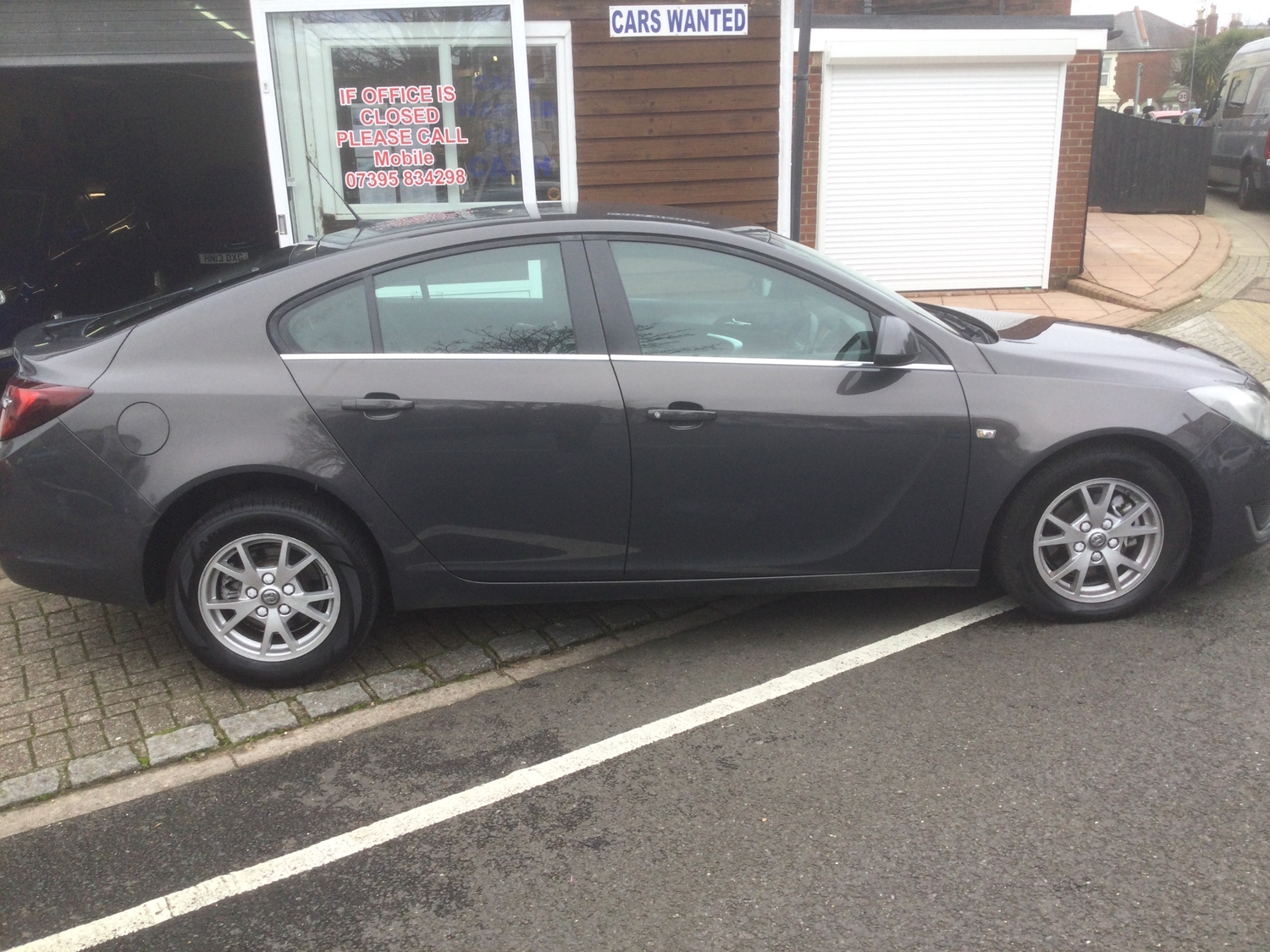 Vauxhall Insignia 2015 - Cars