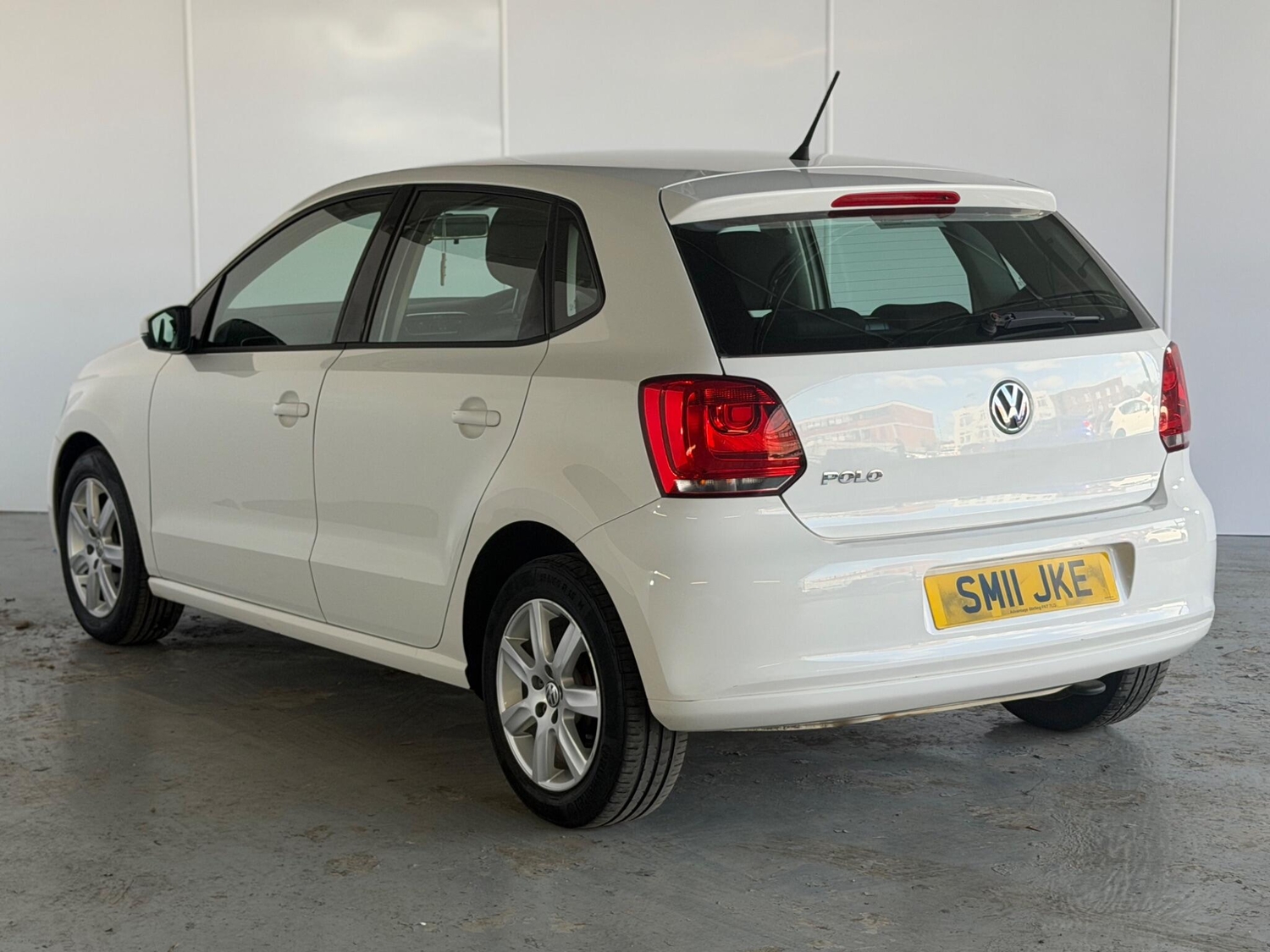 Volkswagen Polo 2011 - Cars in Manchester
