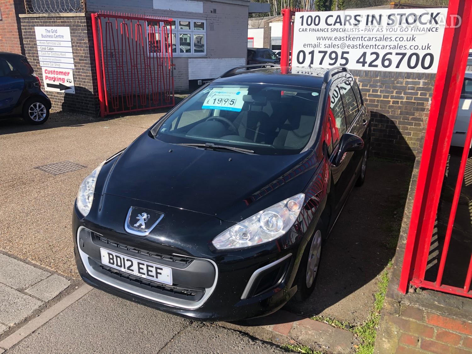 [ berth ]Peugeot 308 SW