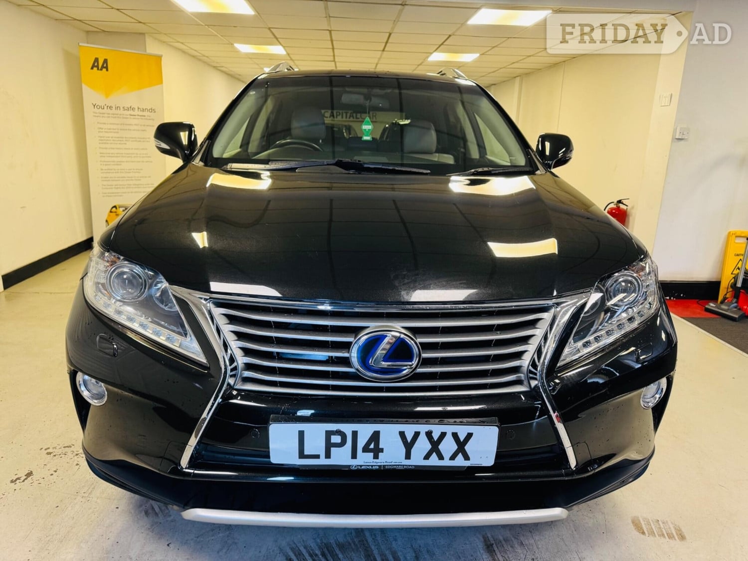 Lexus RX Stroud