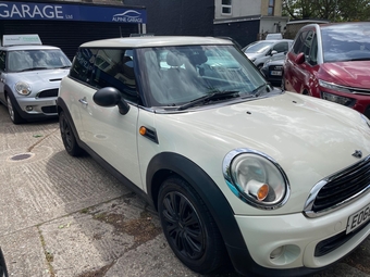 Mini Hatch 2010