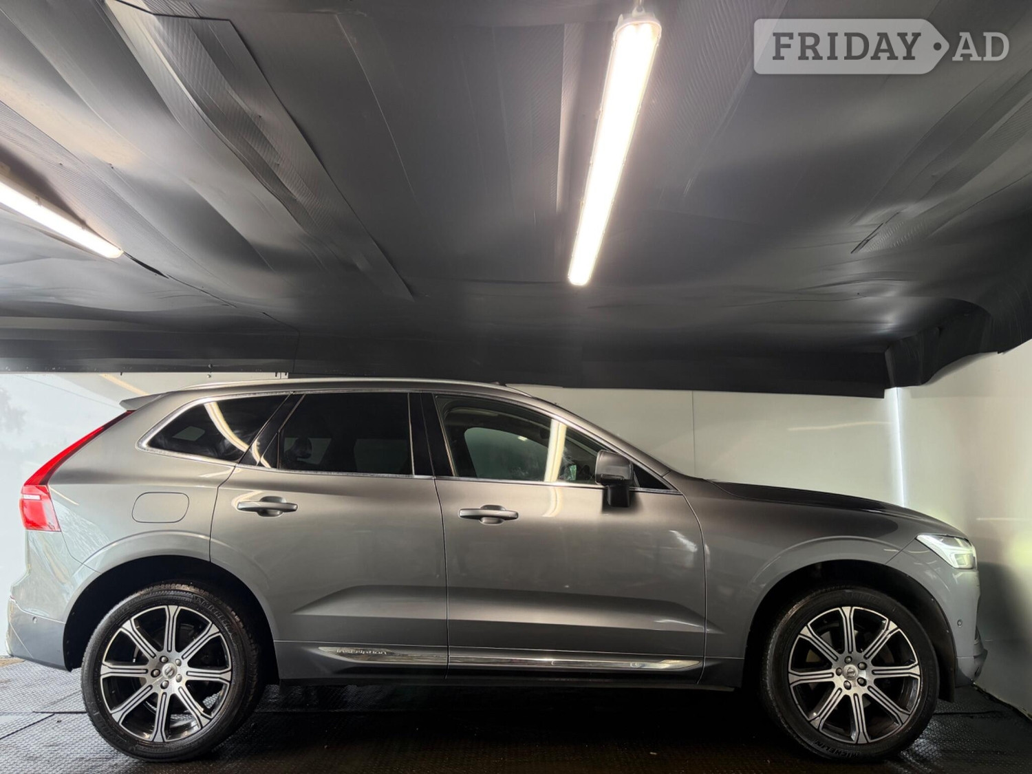 Volvo XC60 2017 - Cars