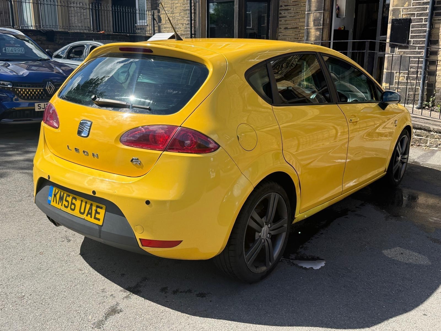 SEAT Leon 2006 - Cars in Halifax