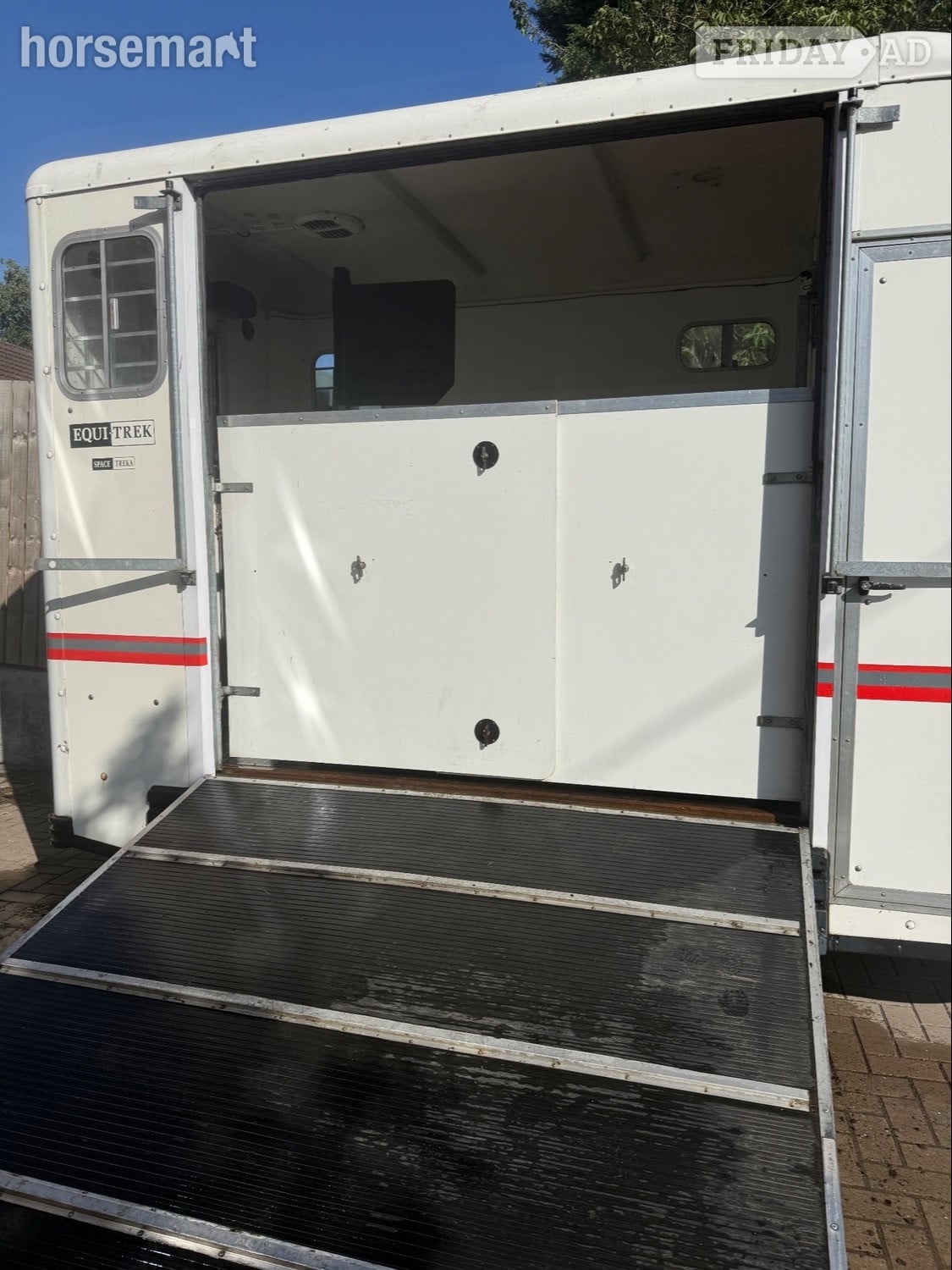 Equi-Trek Space-Treka M  Horse Trailer - Trailers & Horseboxes