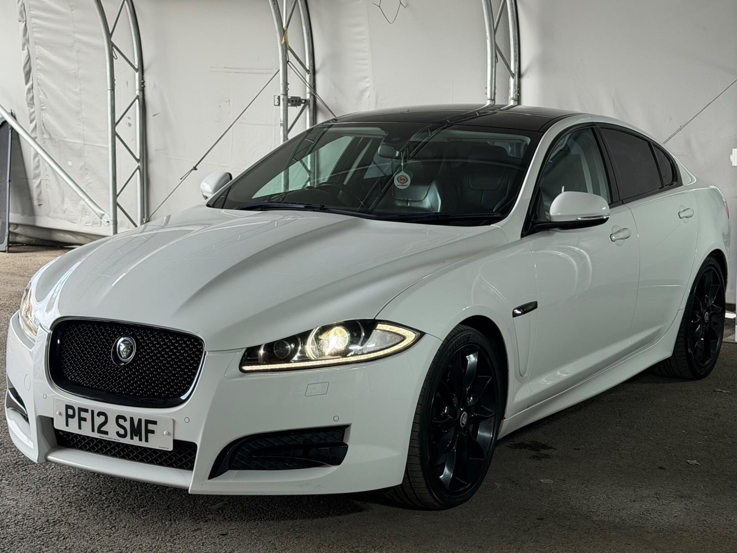 Jaguar XF 2012 - Cars in Manchester