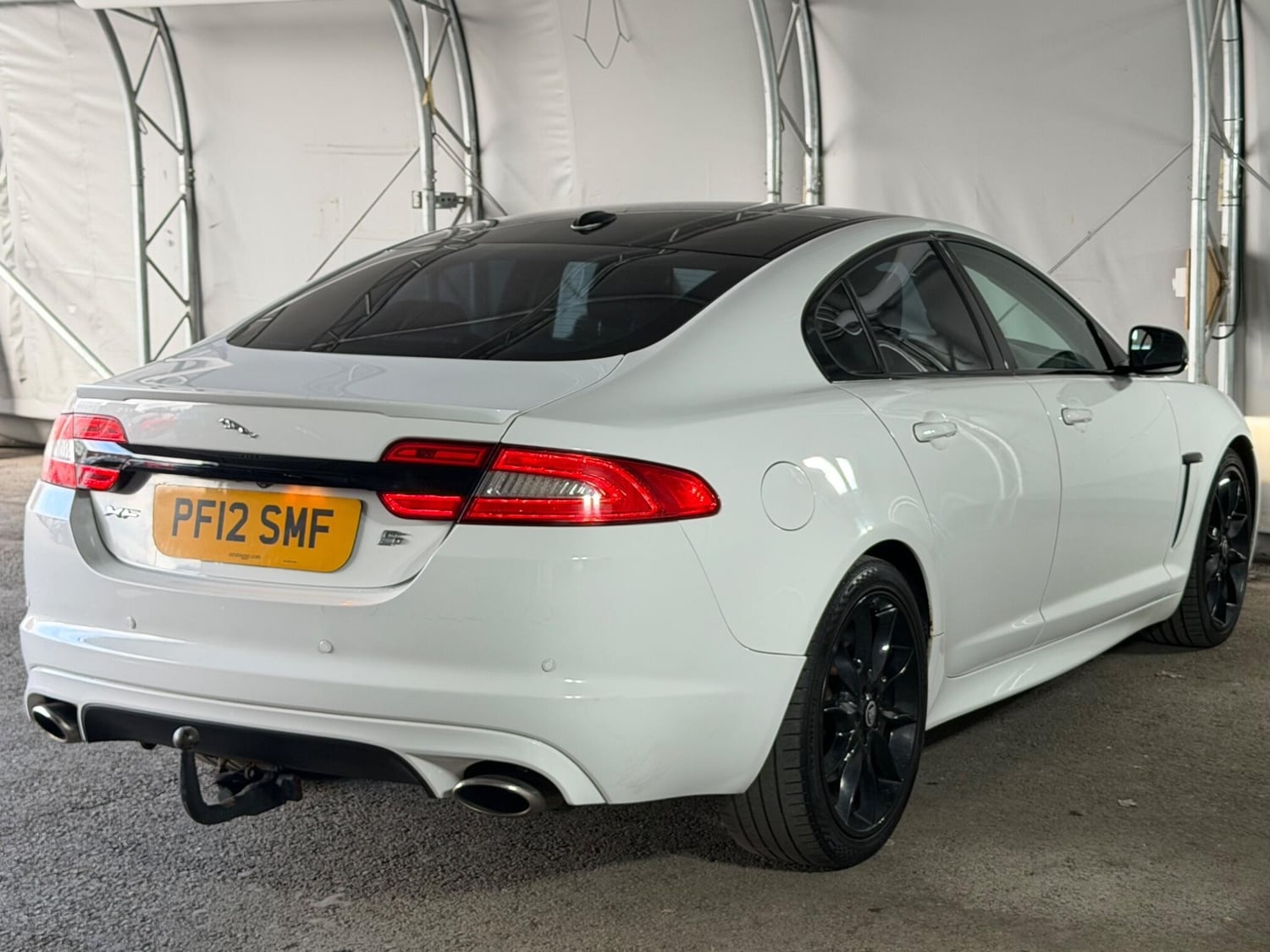 Jaguar XF 2012 - Cars