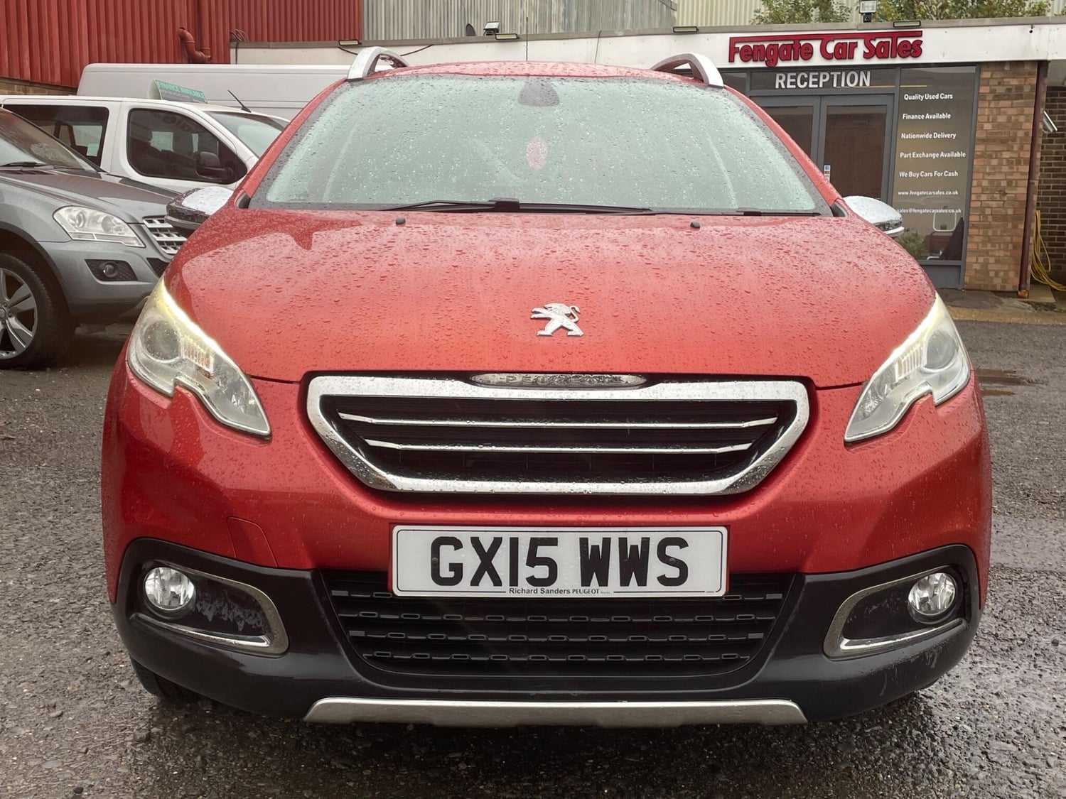 [ berth ]Peugeot 2008