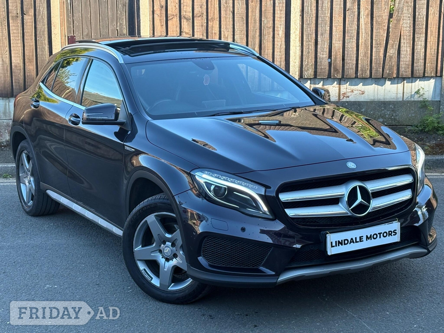 Mercedes-Benz GLA 2014 in Oldham