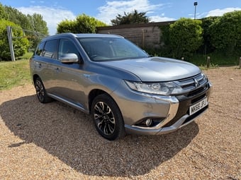 Mitsubishi Outlander 2016
