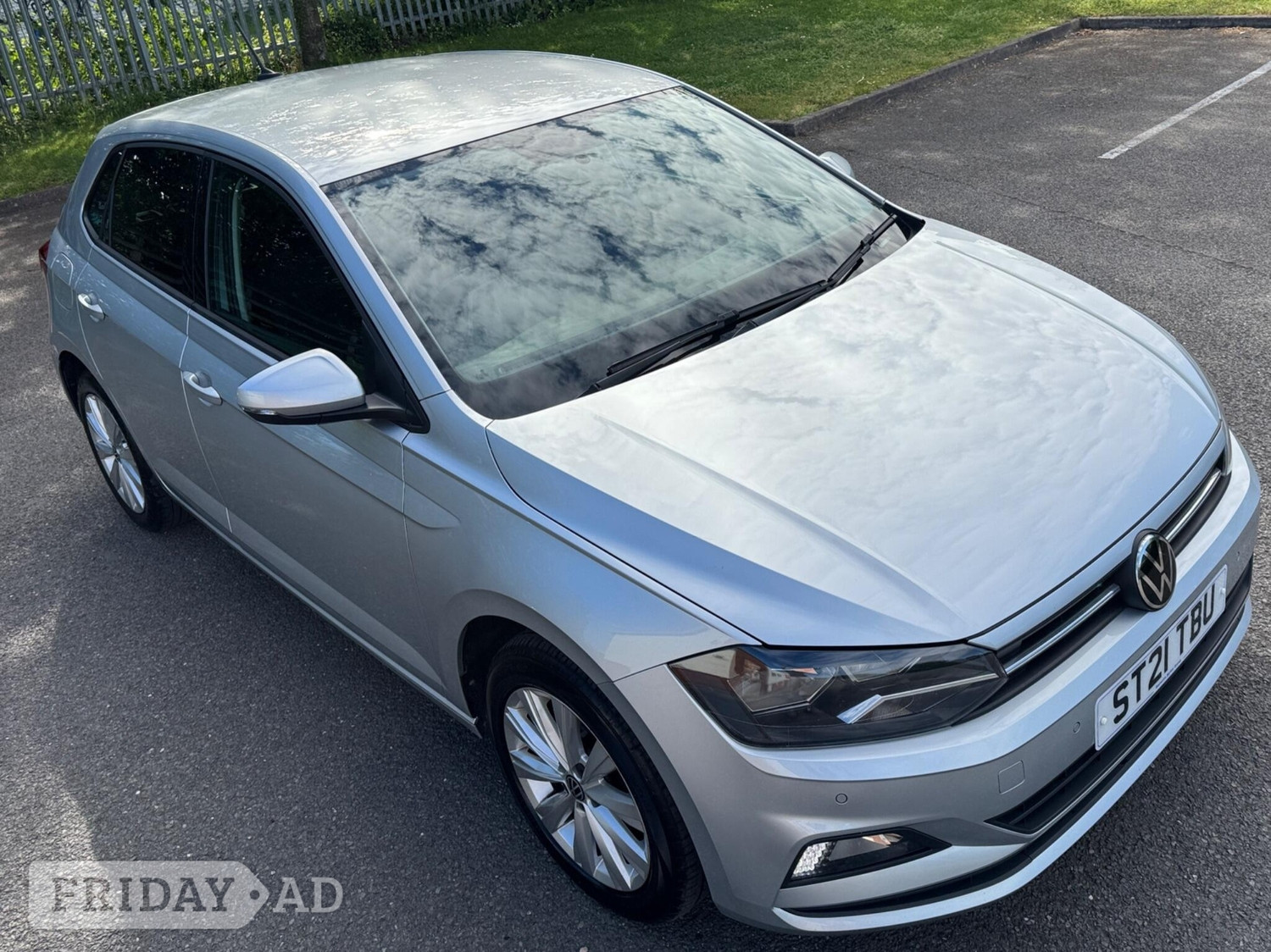 [ berth ]Volkswagen Polo