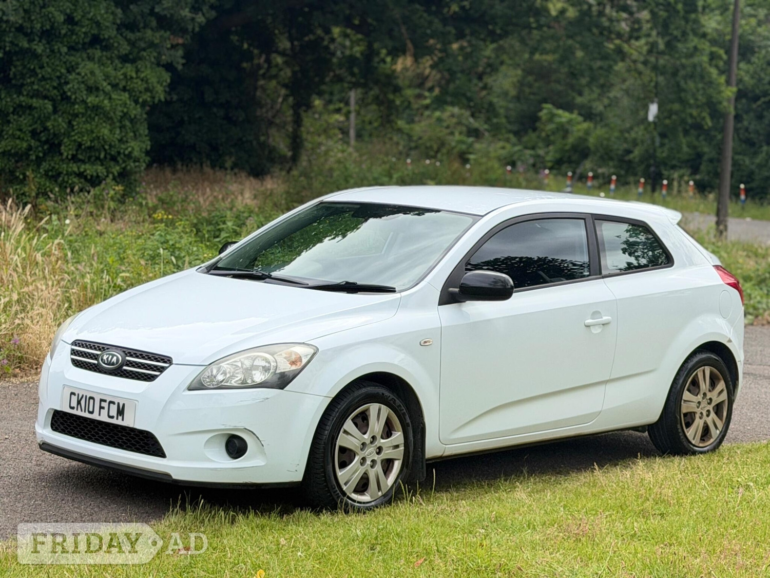 Kia Pro Ceed 2010 - Cars in Slough