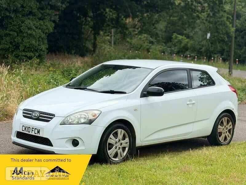 Kia Pro Ceed 2010 - Cars in Slough