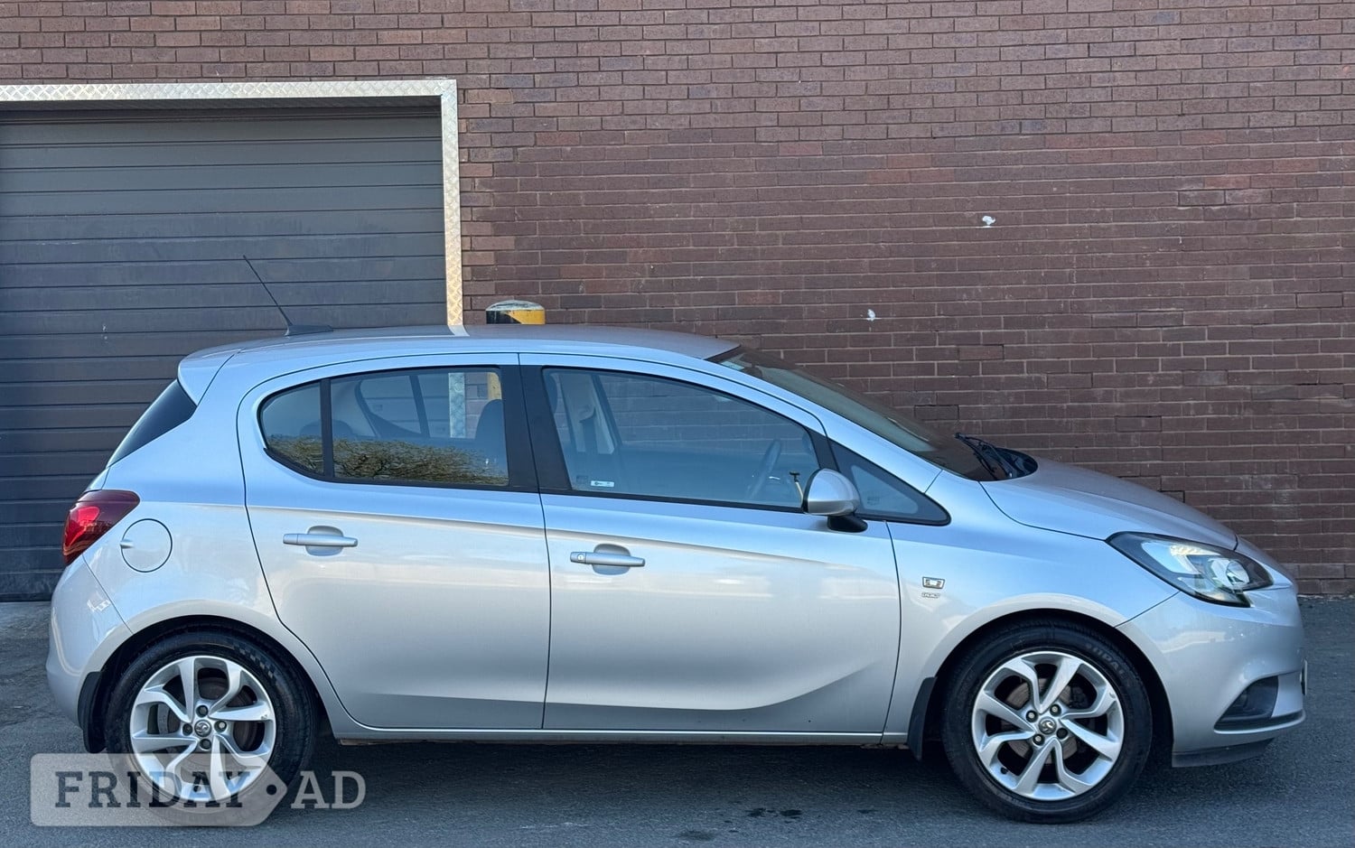 [ berth ]Vauxhall Corsa