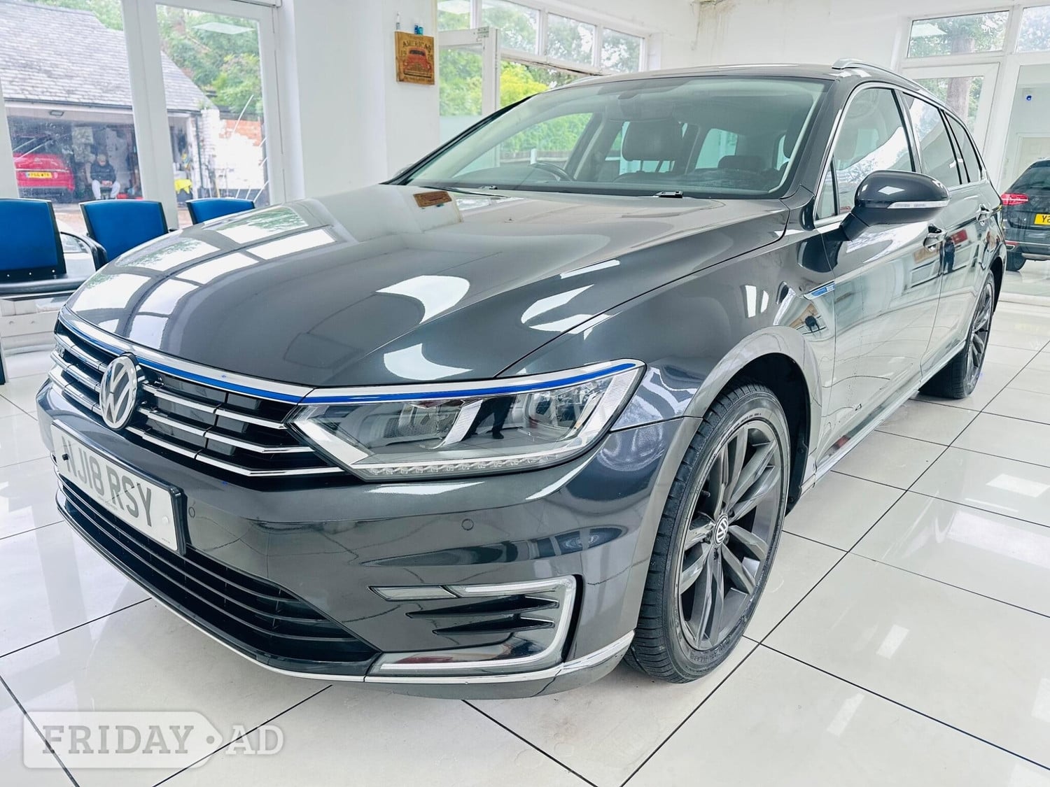 Volkswagen Passat 2018 - Cars