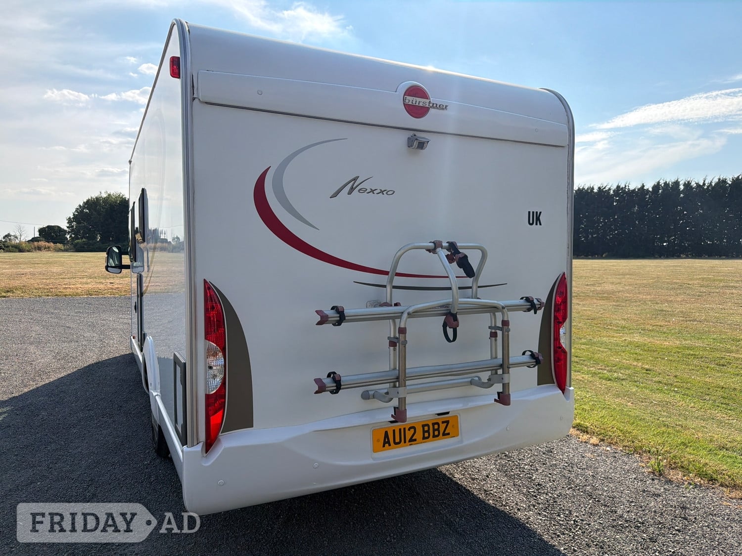 [ berth ]Burstner Nexxo T660