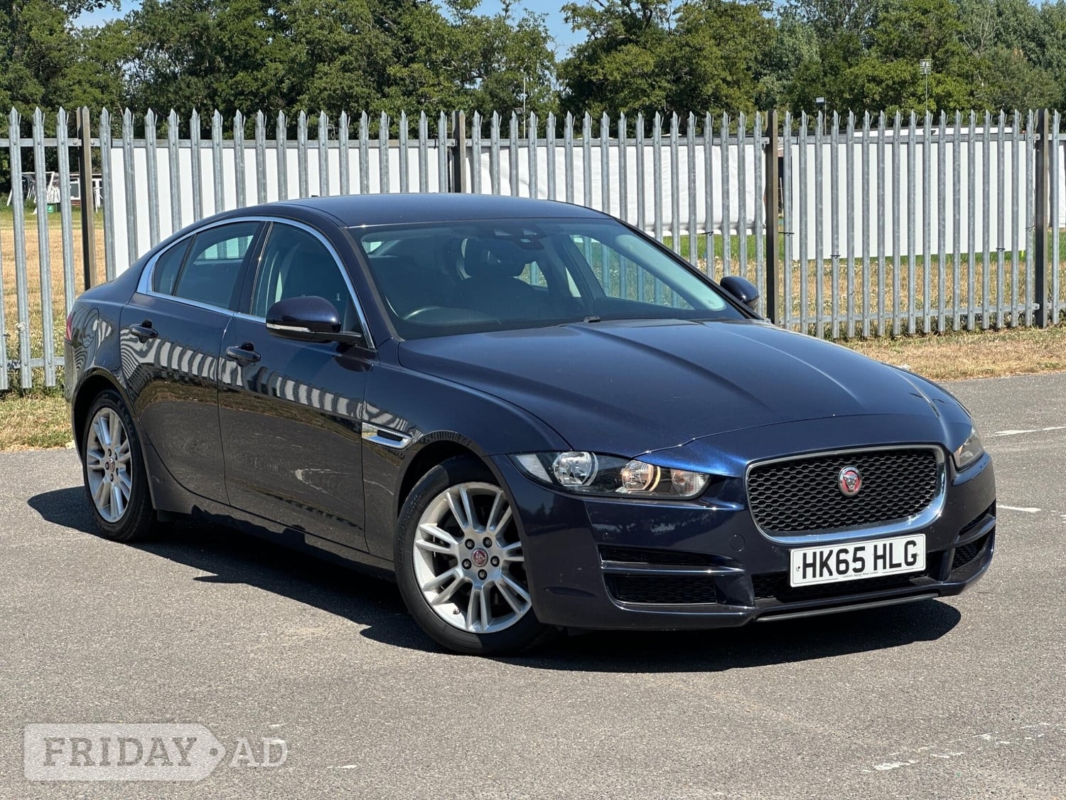 Jaguar XE 2015 in Slough