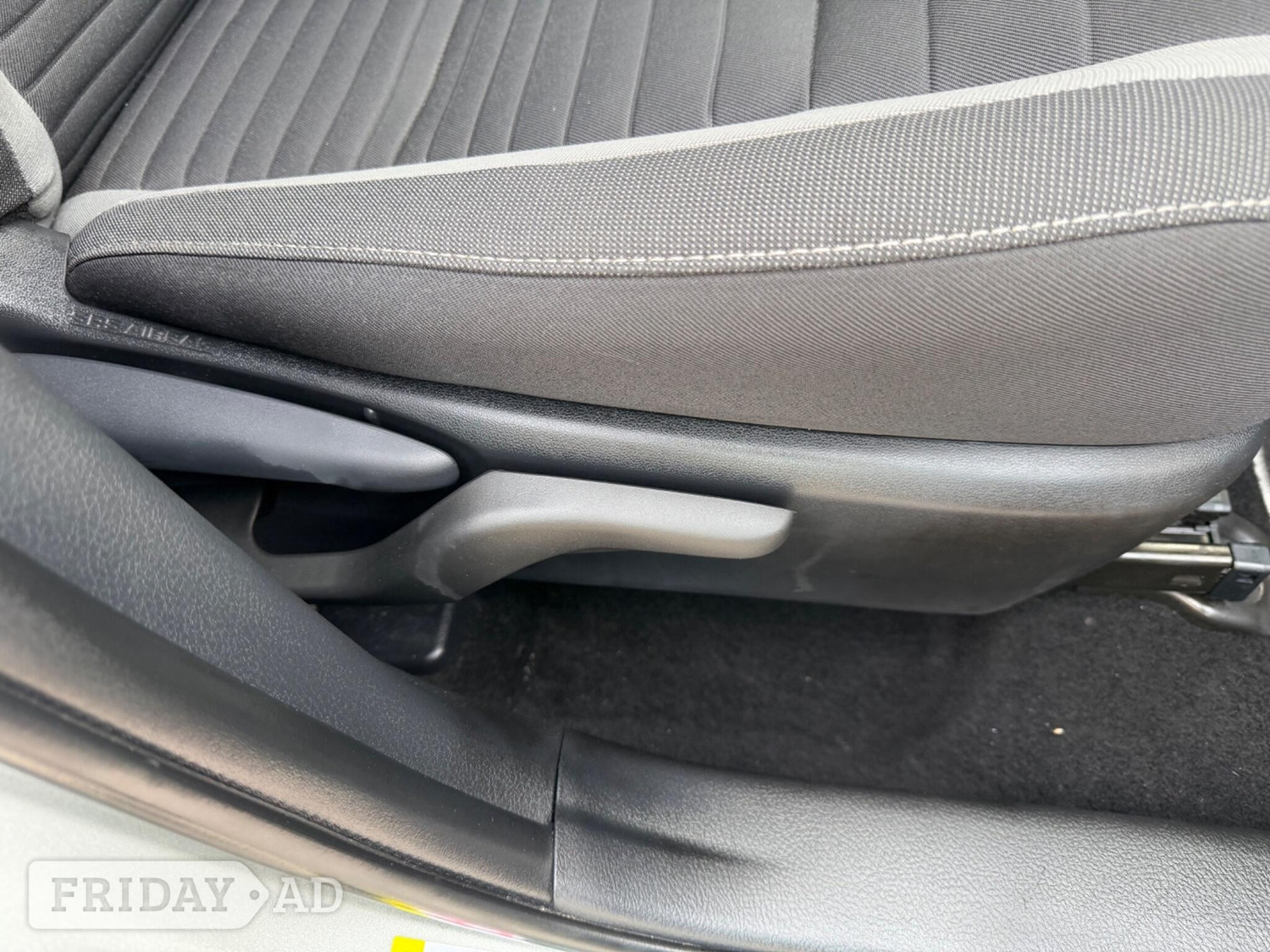 Toyota Auris 2018 - Cars