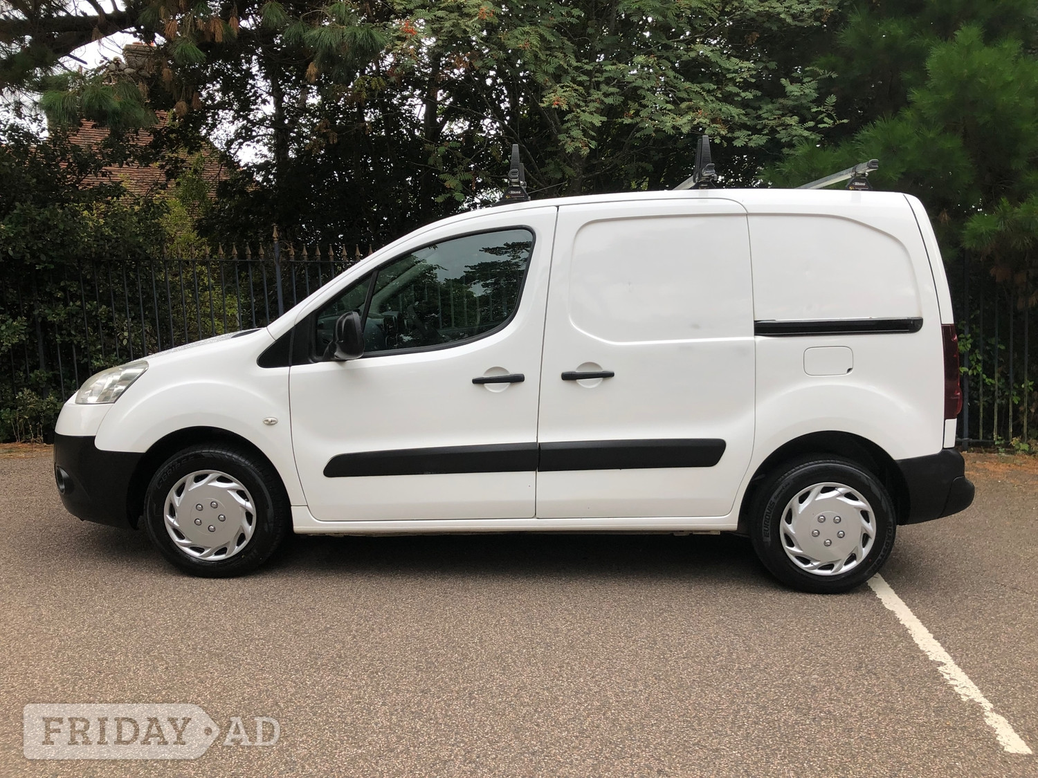 Peugeot Partner 2014 - Vans & Commercial Vehicles