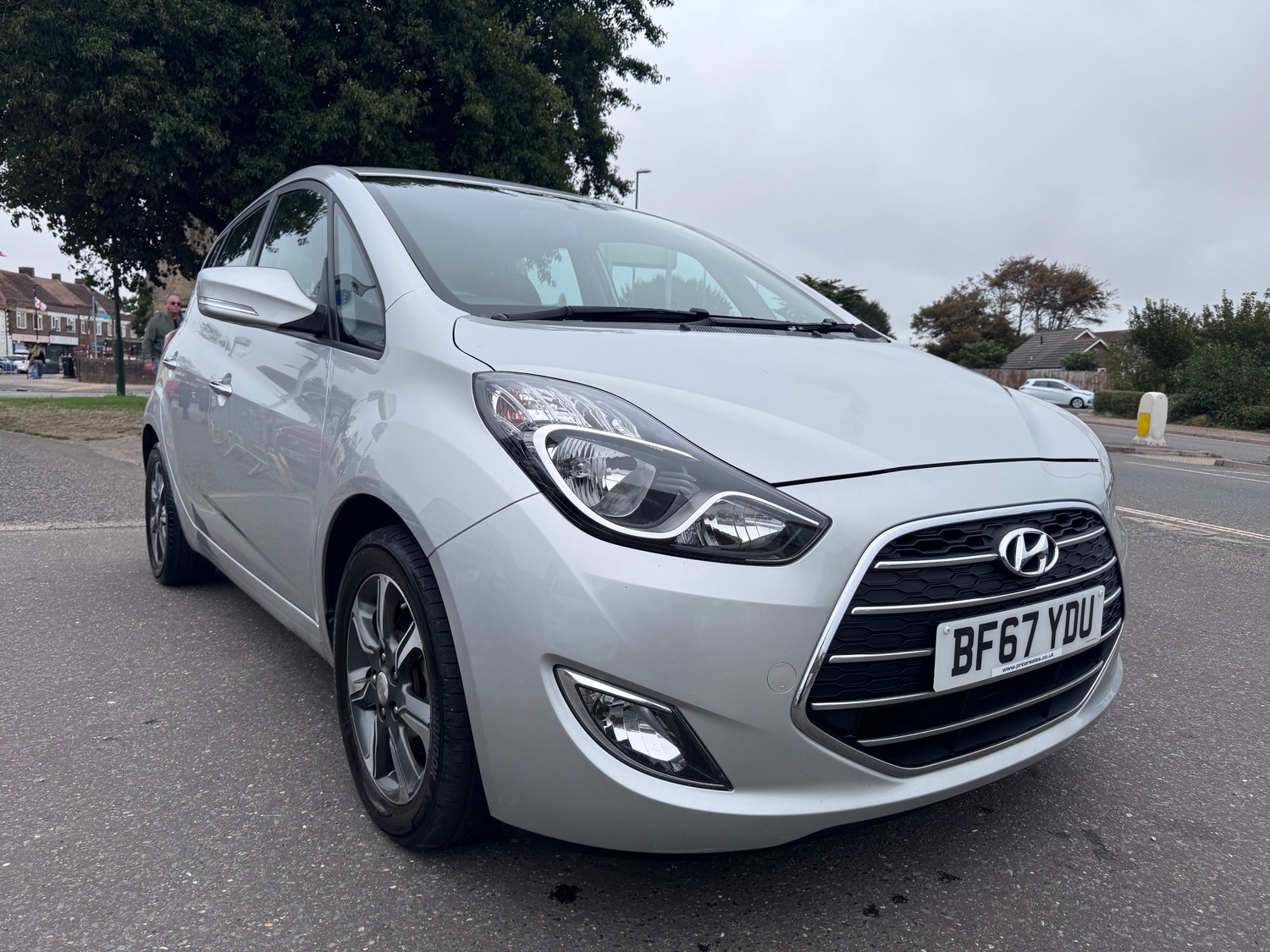 Hyundai ix20 2017 - Cars in Lancing