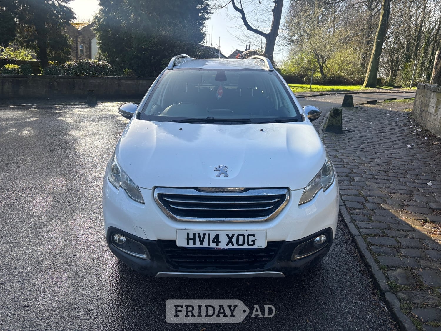 [ berth ]Peugeot 2008