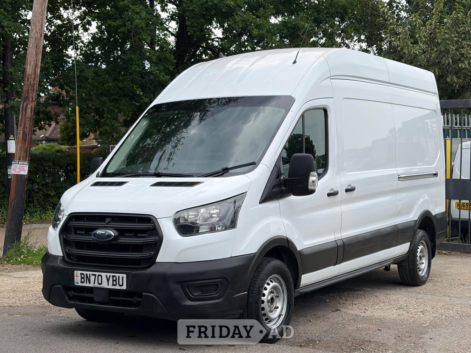 [ berth ]Ford Transit