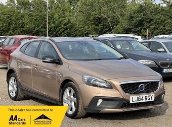 Volvo V40 Cross Country 2015