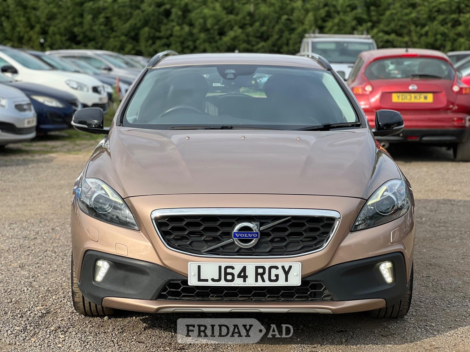 [ berth ]Volvo V40 Cross Country