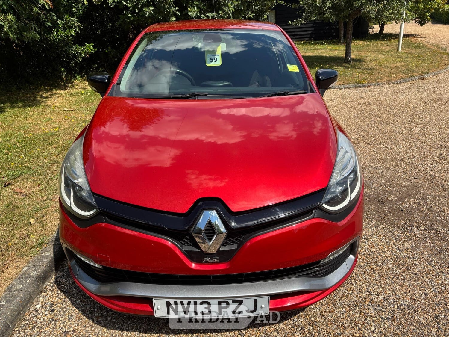 [ berth ]Renault Clio