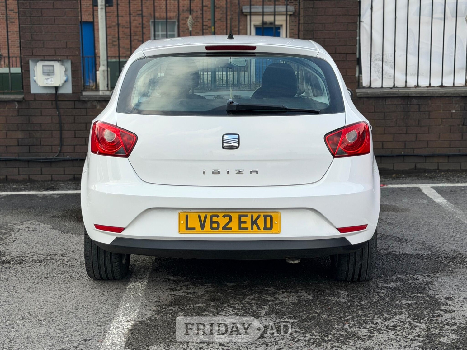 [ berth ]SEAT Ibiza