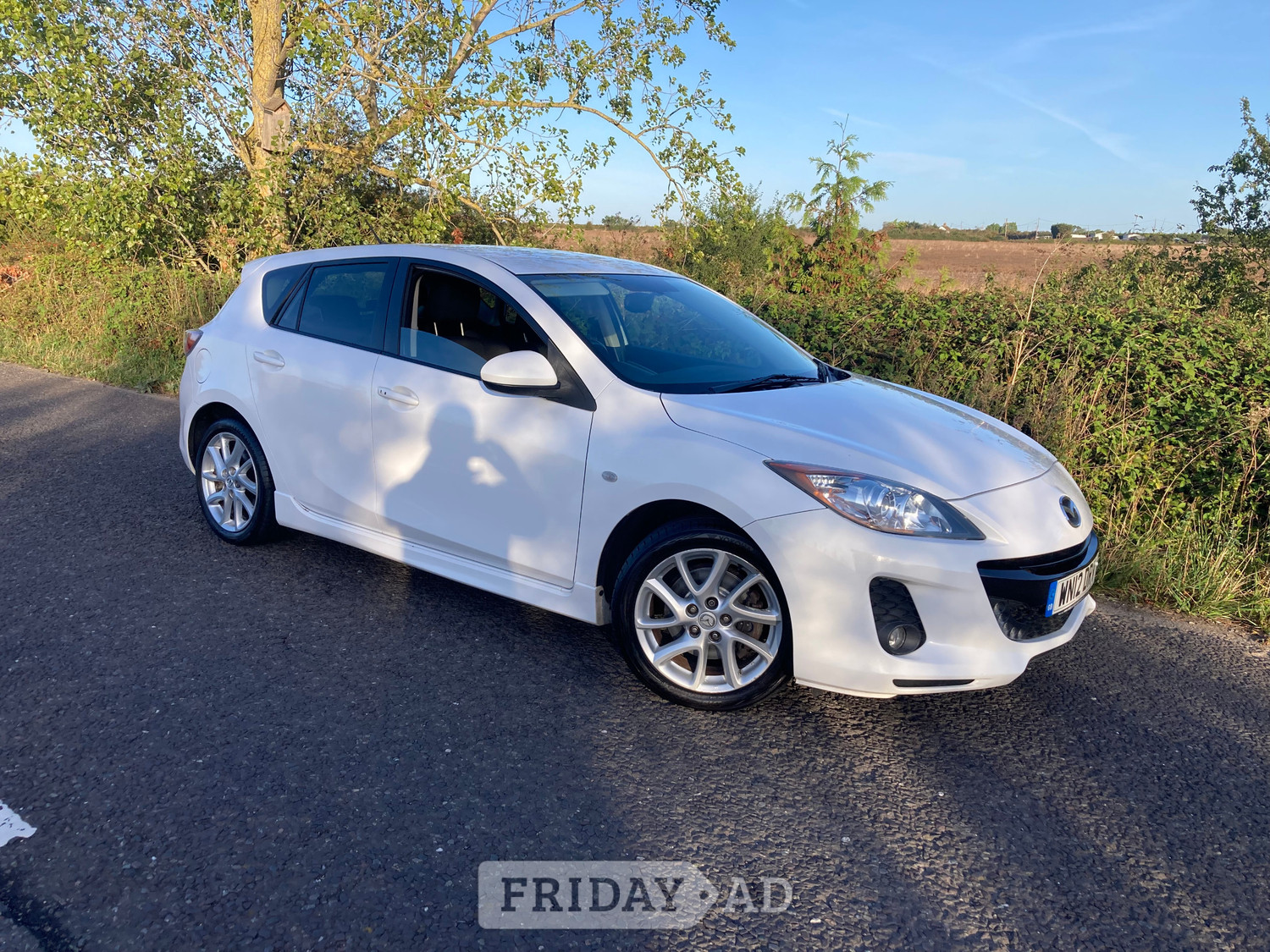 [ berth ]Mazda 3